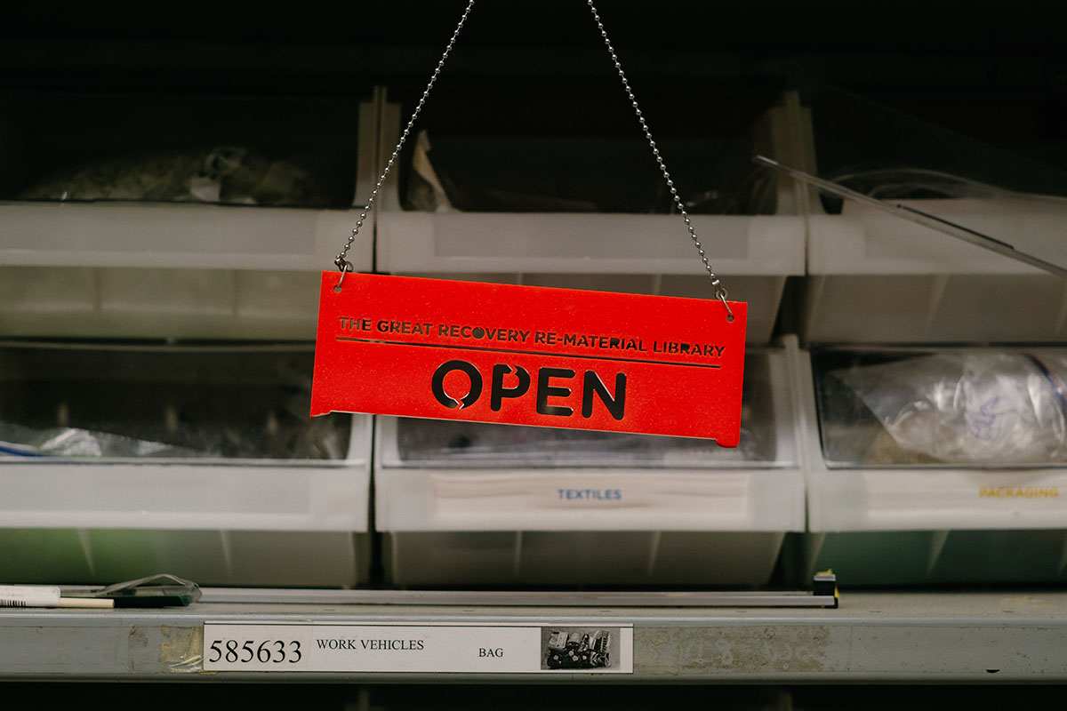 170113TMstudio_PeterClarkson4